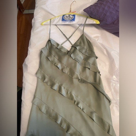 ShowMe Your Mumu Moss green ruffle dress.Got dry cleaned and is in fab condition - Picture 8 of 13